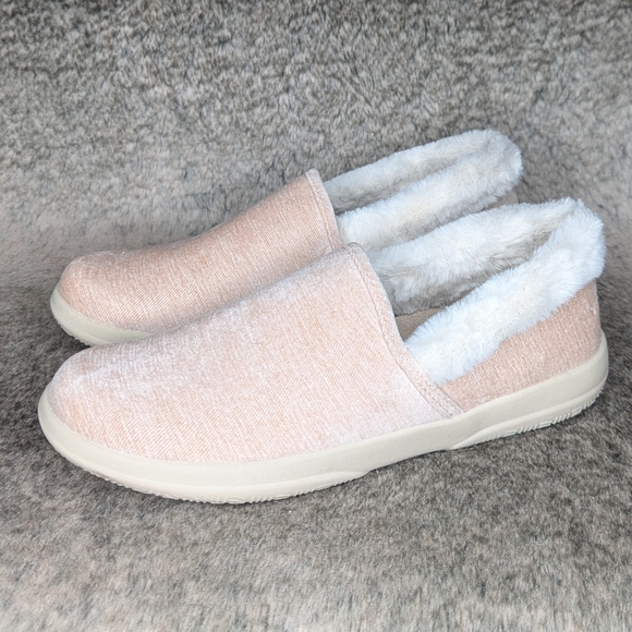Vionic Clare Faux Fur Slipper Blush Pink Women's 8 - Picture 4 of 11